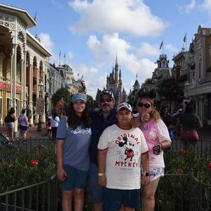 Meet your Posher, Jose